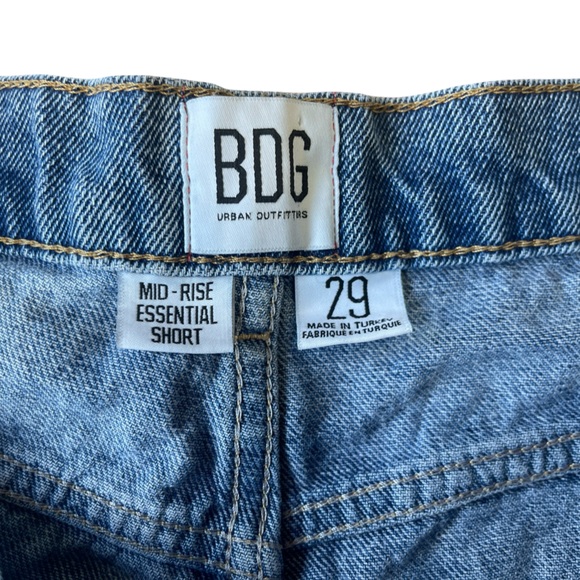 BDG Urban Outfitters Essential Mid Rise Distressed Denim Ripped Mini Shorts - 29 - Picture 5 of 11